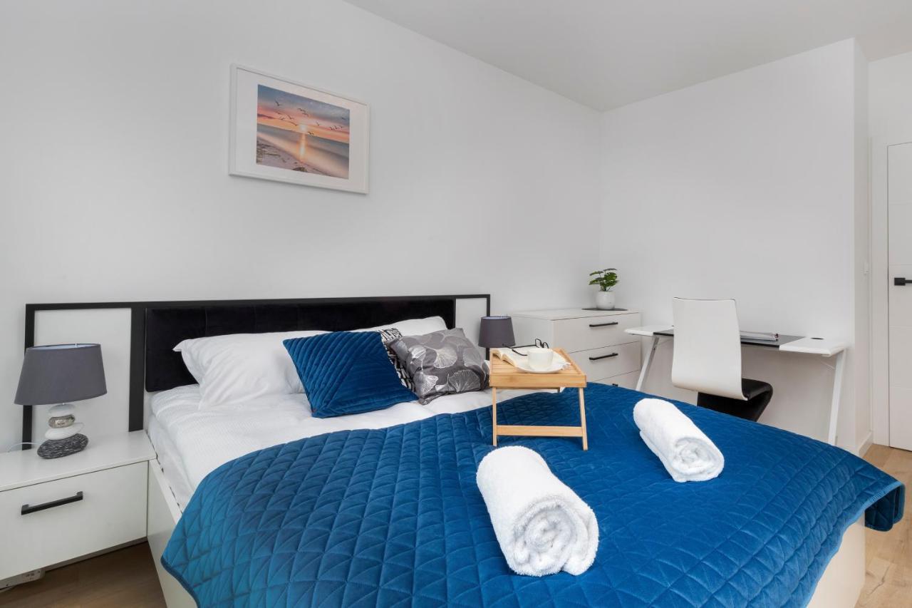 Plac Unii Apartment Gdynia By Noclegi Renters Exterior foto
